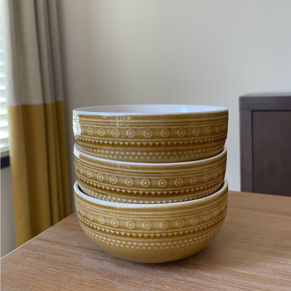 Yellow Patterned Ceramic Bowls - Picture 2 of 4